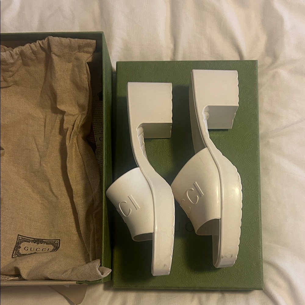 Gucci cream Women's Slide Sandals - Picture 2 of 5